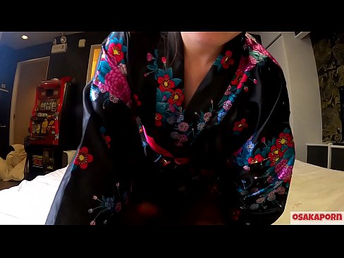 ❤️ O le teine ​​talavou cosplay e fiafia i feusua'iga e fa'atama'ita'i ma se squirt i se fafine ti'eti'e solofanua ma se blowjob. Teine Asia ma pusi fulufulua ma susu aulelei i toniga Iapani masani i ata vitiō faʻaalia le masturbation ma meataalo fuck. Sakura 3 OSAKAORN. Fa'afeusuaiga Tulaga  ❌️❤